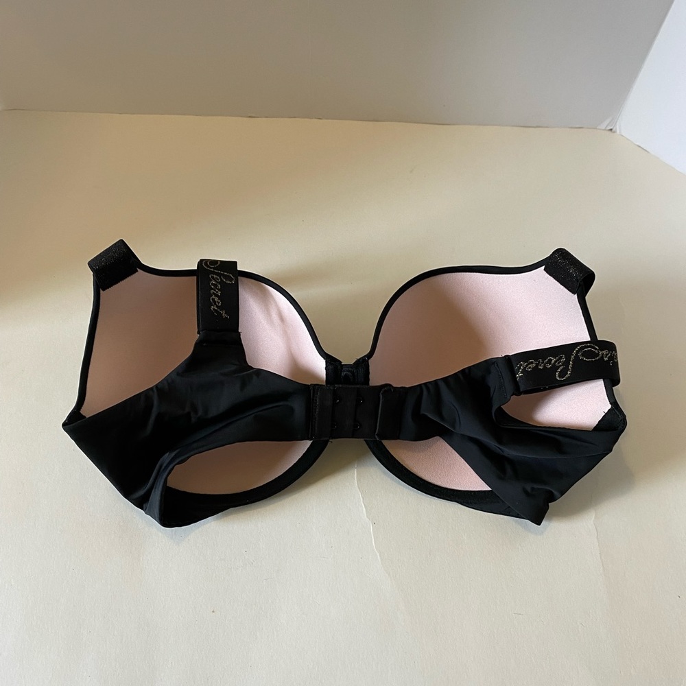 Victoria Secret - Picture 5 of 7